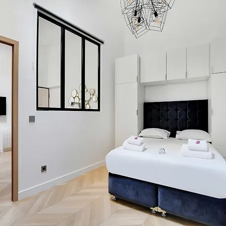 Apartment Elegant Flat Near Champs-elysees *